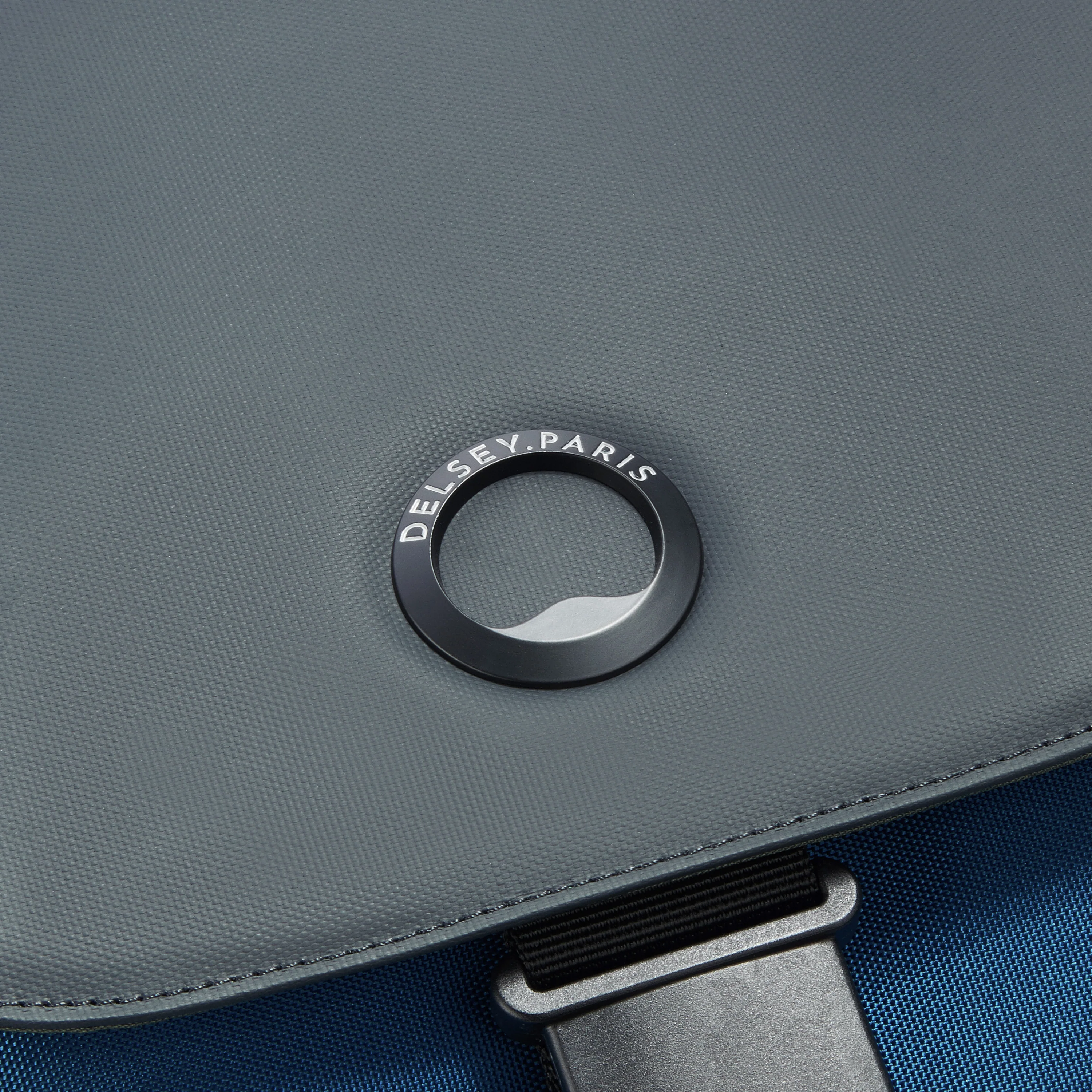 SECURFLAP - Backpack (PC Protection 16") - Image 46